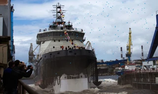 [ẢNH] Nga hạ hủy ‘quái vật’ Bắc Cực Ilya Muromets