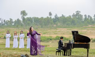 Sau MV khủng "Cúc ơi", Tố Nga tiếp tục làm MV về chiến tranh