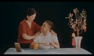 Ca khúc "Con đã về" đầy tâm trạng của Dương Edward khi Tết cận kề