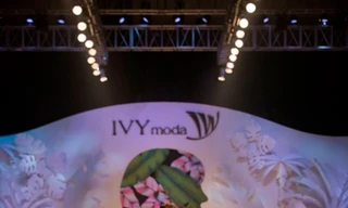 Cuộc thi người mẫu dành cho cả nam và nữ quốc tịch Việt Nam