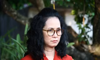 NSND Lan Hương Bông trong vai bà mẹ chồng tai quái