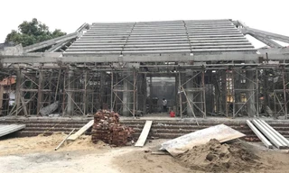 Ngôi đình 300 tuổi bị bê tông hoá ở huyện Ứng Hoà