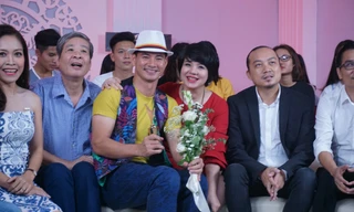 Xuân Bắc hớn hở với danh hiệu Nghệ sỹ hài ấn tượng. Ảnh: TOAN TOAN