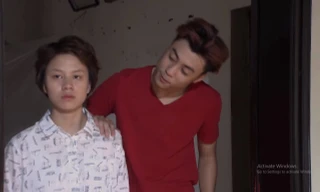 Con trai cô bán hoa sàm sỡ Ánh Dương