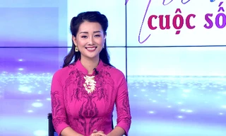 MC Quỳnh Chi trong bộ áo dài trị giá 20 nghìn USD