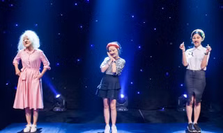 Ba cô gái trước cuộc lựa chọn của nhân vật nam chính