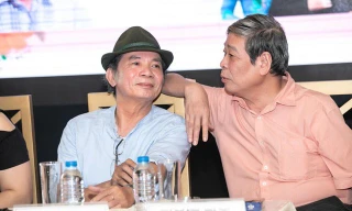 Nguyễn Trọng Tạo và Nguyễn Thụy Kha trong buổi gặp gỡ chuẩn bị đêm nhạc Khúc hát song quê năm 2018