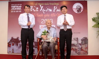 Nhà nghiên cứu Nguyễn Bá Đạm, bạn thân Bùi Xuân Phái nhận giải thưởng Bùi Xuân Phái 2018