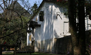 Cháu nội Vua Mèo kêu cứu Thủ tướng xung quanh việc cấp giấy chứng nhận quyền sử dung đất của Dinh thự họ Vương