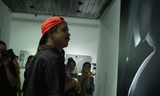 Triển lãm ảnh nude nghệ thuật đầu tiên ở Hà Nội kéo dài hét 27/7. Ảnh: Bảo Hân