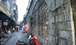 Sáu vòm cầu đường sắt đầu tiên sẽ được đục thông vào tháng 12 này. Ảnh: Mạnh Thắng