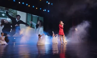 Bảo Thanh khoe giọng hát "Cảm ơn con nhé"