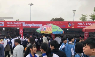 Ngày sách Việt Nam tại Bắc Ninh thu hút đông đảo bạn đọc