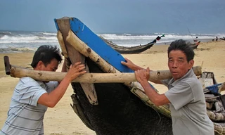 Miền Trung tất tả chạy Bão Nari