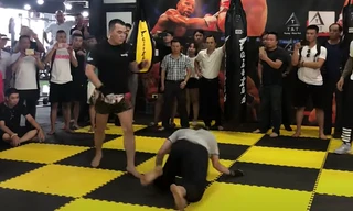 Lưu Cường đánh bại võ sư Nam Anh Kiệt