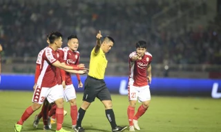 CLB TP.HCM đòi sa thải Trưởng ban trọng tài Dương Văn Hiền