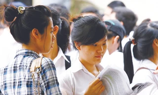 Ngày đầu thi tốt nghiệp THPT: Vừa sức, dễ thở