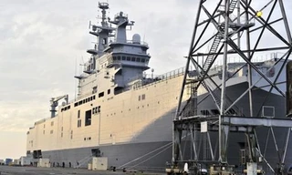 Tàu Mistral Pháp đóng cho Nga