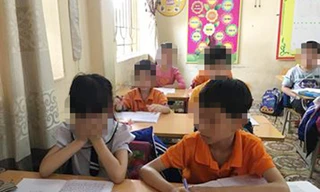 Không khí lớp 3A5 khá trầm lắng. Ảnh chụp chiều 5/4.