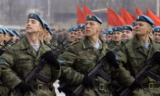 Lí giải quân đội Nga đang lột xác 