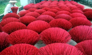 Làng hương lớn nhất miền Trung tất bật ngày cận Tết