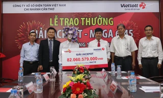 Để máy chọn 5 số Vietlott, trúng ngay 82 tỷ đồng