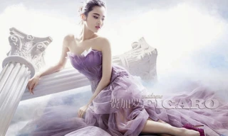 'Nàng thơ' mới của Trương Nghệ Mưu khoe thân nuột nà