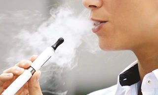 Những hệ lụy ít biết về thuốc lá điện tử