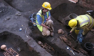 Bí ẩn 1300 bộ xương người tìm thấy ở ĐH Cambridge