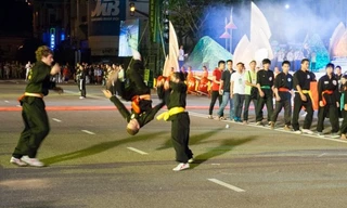 Đường phố Quy Nhơn náo nhiệt ngày hội võ 