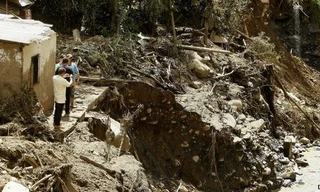 Hình ảnh sau trận lở đất. Ảnh: BBC