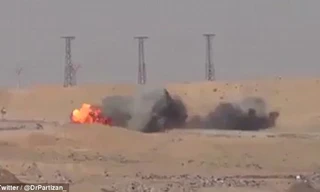 Xe bom của phiến quân IS nổ tung vì trúng tên lửa