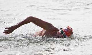 70 tuổi nhưng cụ ông Baldock chinh phục quãng đường 34km chỉ trong gần 13 giờ đồng hồ (Ảnh: Telegraph)