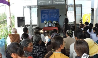 Gia đình đang chuẩn bị tang lễ cho nạn nhân.