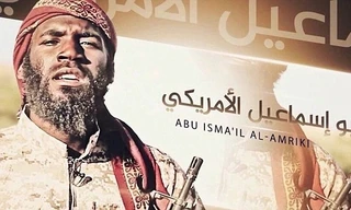 Phiến quân trong video mới của IS. Ảnh: Dailymail