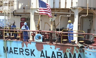 Con tàu nơi hai đặc nhiệm SEALs làm việc (Ảnh: Dailymail)