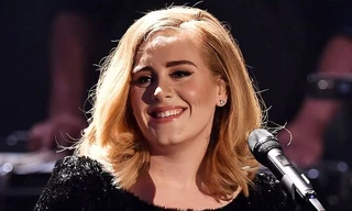 Nữ ca sỹ Adele. 