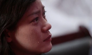 Đồng nghiệp, học sinh ĐH Mỏ- Địa chất trong buổi Lễ tưởng nhớ cố Thứ trưởng Lê Hải An. Ảnh Duy Phạm.