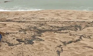 Dầu loang trong vụ tàu Thái Lan chìm trên biển Hà Tĩnh