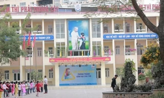 Trường tiểu học Trung Văn, nơi phụ huynh "tố" giáo viên đánh học sinh