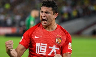 Elkeson không được người hâm mộ Trung Quốc ủng hộ.