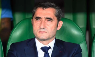 Barcelona sa thải Valverde để lấy chỗ cho HLV tuyển Bỉ?