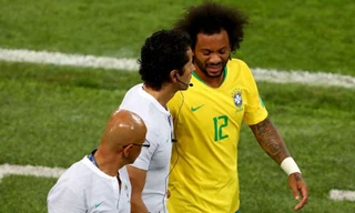 Marcelo phải rời sân ngay phút thứ 10 vì chấn thương.
