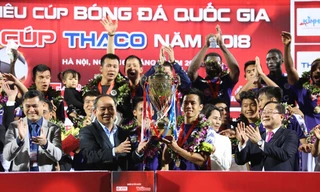 CLB Hà Nội đoạt Siêu cúp Quốc gia-cúp THACO 2018. Ảnh: Như Ý