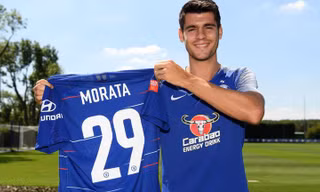 Alvaro Morata chuyển sang áo số 29 ở Chelsea