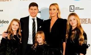 Steven Gerrard: Nghe vợ hay nghe con tim?