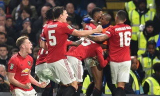 Rashford lập siêu phẩm, M.U hạ Chelsea ngay tại Stamford Bridge