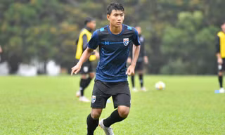 Suphanat Mueanta sẽ có cơ hội tham gia vòng loại World Cup 2022?