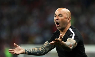  HLV Jorge Sampaoli có nguy cơ bị học trò "lật ghế".