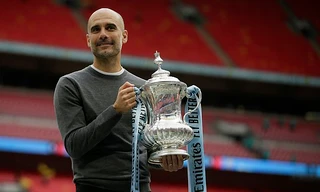 Pep Guardiola giúp Man City thống trị bóng đá Anh